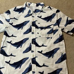 Old Navy Short Sleeve Button Down w Whale Print
